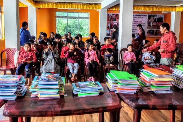 Darjeelin Sherpa Children being distributed school books-July 18,2020 (4) - Rupamanjari Biswas Darjeelin Sherpa Children being distributed school books-July 18,2020 (4) - Rupamanjari Biswas